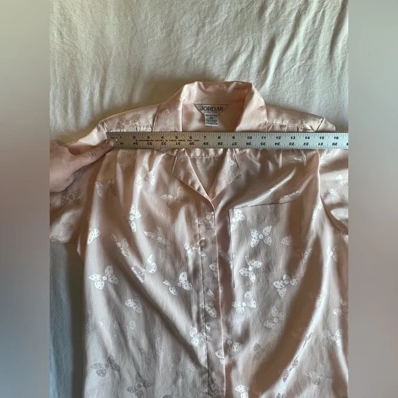 Vintage Jordan New York Button Up, V-Neck Pink Collared Blouse, Bow Print Sz 5/6 - Picture 10 of 11